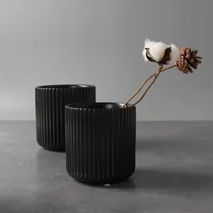 RedecoModern Durable Ceramic Matte Flower Pot Black Wholesale Bonsai Pots White Cylindrical Craft Plant Pots Indoor