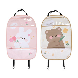 Lucky Bear - Protection de siège auto motif Tulip Bear - Protection de siège arrière anti-taches et résistante à l'usure - Accessoire intérieur toutes saisons - Product Image 3