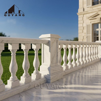 Balustrade en marbre sculpté à la main de style européen, balustre en pierre classique pour terrasse de villa, balcon