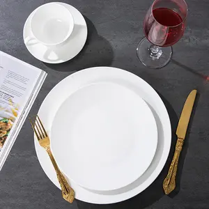 PITO Horeca 사용자 정의 로고 화이트 라운드 케이터링 접시 세라믹 디너 플레이트 세라믹 레스토랑 유럽 도자기 제조 업체