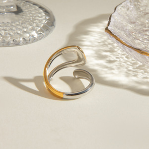 Minimalist Two Tone Asymmetrical Open <b>Ring</b> For Women 18k Gold Stainless Steel Geometric Design Gift Jewelry - Product Image 3