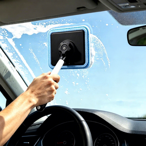 Nouveau Nettoyeur de Vitres de Voiture Anti-Chute 2026 – Nettoyeur de Pare-Brise Durable avec Articulation Flexible et Magnétique Intelligent - Product Image 1