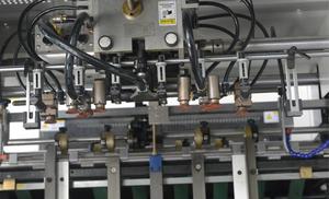 Máquina de Troquelado y Hendido de Cama Plana Automatizada-Manual con Alimentación de Hojas DAYUAN MHC-<span class=keywords><strong>E</strong></span> - Product Image 2