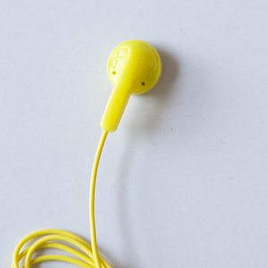 Groothandel Oem Hoge Kwaliteit Eenzijdige Oordopjes <span class=keywords><strong>Mono</strong></span> Oordopjes 3.5Mm Jack Enkelzijdig Stereo Wegwerp Oortelefoon - Product Image 5