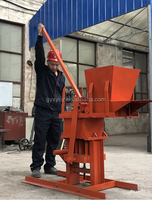 Brique d'argile faisant la machine Machine manuelle de brique de terre pour la machine de fabrication de brique de verrouillage