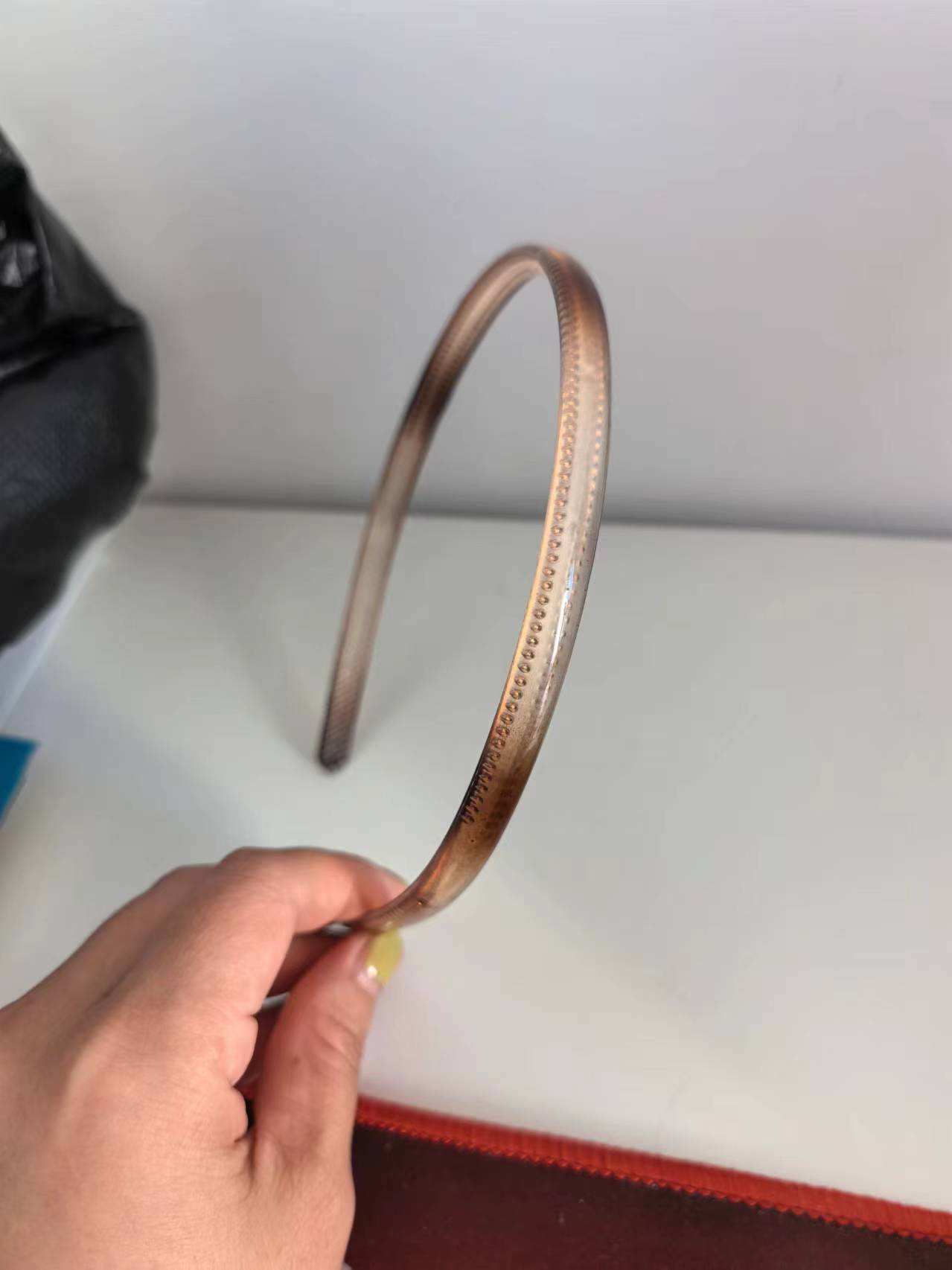 สีเหลือง