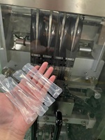 Automatische verticale 4/6/8 zakjesvuller voor fruit-sap, ijslolly's, gelei, honing en andere vloeibare producten