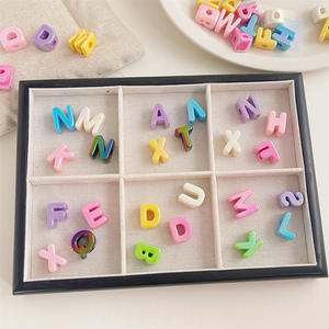 Perles en acrylique de qualité certifiée en gros, grandes, 20 mm de diamètre, multicolores, lettres, faites à la main, accessoires de décoration pour chaîne de téléphone - Product Image 4