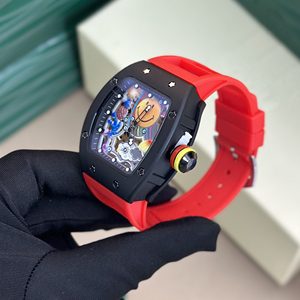 Reloj Mecánico Automático de Lujo con Esfera Esqueletizada, Caja Tonneau, Cristal de Zafiro, Correa de Goma y Diseño de Esfera Sonriente para Hombre - Product Image 2