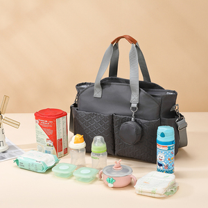 <span class=keywords><strong>Sac</strong></span> à langer multifonctionnel imperméable avec logo personnalisé, <span class=keywords><strong>sac</strong></span> à <span class=keywords><strong>main</strong></span> de voyage pour <span class=keywords><strong>femme</strong></span> de grande capacité, <span class=keywords><strong>sac</strong></span> à <span class=keywords><strong>dos</strong></span> pour l'extérieur - Product Image 1