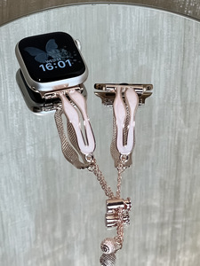 สายนาฬิกาข้อมือโลหะเคลือบเงา ดีไซน์หรูหรา ปรับระดับได้ สำหรับสมาร์ทวอทช์ - Product Image 2
