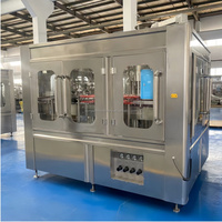 Automatische vulmachine voor mango sap verpakkingen, PLC-gestuurd, voor de productielijn van fruitsapverpakkingen, capaciteit 1L.