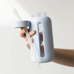 Portable Handle Sports Motivational Borosilicate Glass Water <b>Bottle</b> Silicone Sleeve 800ml <b>Straw</b> Lid BPA Free Leak-Proof - Product Image 4