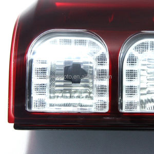 Otomatik lamba lensler ve reflektörler için optik kaliteli CNC işleme temizle PMMA, PC plastik parçalar hızlı prototipleme - Product Image 2