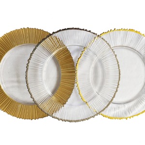 Ventes d'usine Lunettes de chargeur écologiques à bord côtelé doré Style simple Crystal Clear Nouveau modèle Plats Forme irrégulière sans plomb - Product Image 4