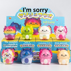 Meilleures ventes : Figurines <span class=keywords><strong>à</strong></span> presser Donut, Ornements, Figurines de jeu tendance, Sachets et boîtes surprises, Design Grinch, Thème film, Unisexe, Vente en gros usine - Product Image 3