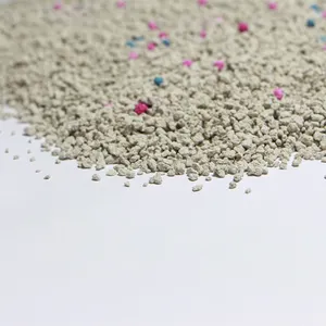 Livraison rapide Bentonite agglomérante rapide Litière de sable minérale pour chat Grandes particules Petite poussière Litière pour chat en bentonite de forme étrange