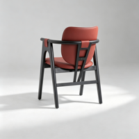 Chaise de salle à manger simple en bois de frêne avec dossier en cuir, idéale pour les restaurants, hôtels, salles de réunion et cafés