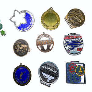 Medallas de metal personalizadas de alta calidad Ghana University Marathon Fun Run Kickboxing Sublimación en blanco Premios Titular Premium Craft - Product Image 6