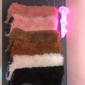 أحذية شتوية من الفرو المنغولي للنساء عالية الجودة باللونين الأسود والبني، أحذية فروية ناعمة، أحذية شتوية أنيقة للسيدات تصل إلى الفخذ - Product Image 2