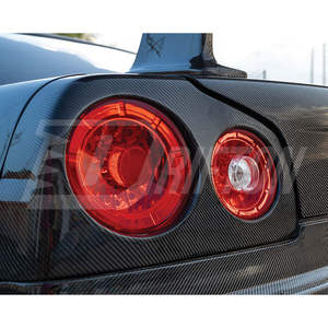 Cubiertas de Luces Traseras de Fibra de Carbono Drifton R34 con Tejido 3K/6K/12K y Acabado Brillante/Mate para Nissan R34 GTR 1998-2002 - Product Image 1