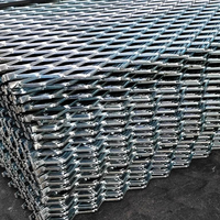 Panneau de treillis métallique expansé en acier au carbone robuste haute résistance pour grille de passerelle, couvercle de drainage et barrière de sécurité