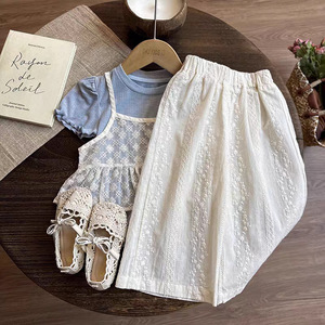 Abbigliamento per <span class=keywords><strong>Ragazze</strong></span> Primavera/Estate 2026 Nuovo Set Carino con Bretelle e Maniche Corte in Tessuto Sintetico Misto Poliestere Tinta Unita - Product Image 2