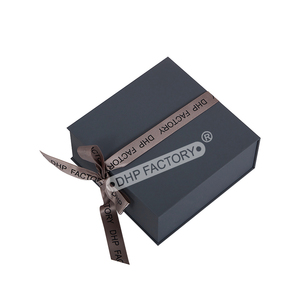 Best Attractive Custom Magnetic Ribbon Jewelry <b>Box</b> Soft Touch Lamination Gold Foil Stamp Logo for Gift Jewelry <b>Box</b> - Product Image 3