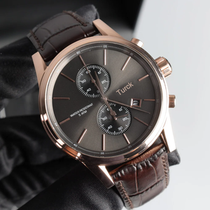 Nouveau <span class=keywords><strong>BOSS</strong></span> 1513281 2026 – <span class=keywords><strong>Montre</strong></span> de Plongée Multifonction à Quartz pour <span class=keywords><strong>Homme</strong></span>, Chronographe Sportif, Bracelet en <span class=keywords><strong>Cuir</strong></span> 20mm, Calendrier Analogique, Luxe et Tendance - Product Image 1