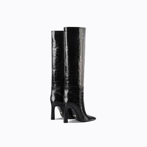 Bottes hautes en cuir de crocodile noir sur mesure pour femmes, à enfiler, à talons hauts, pour la vente en gros - Product Image 3