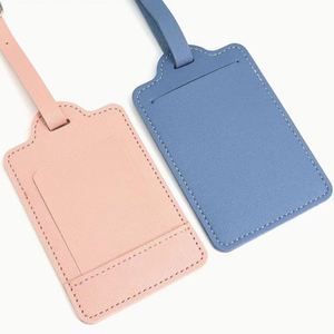 Funda de Tarjeta de Crédito de PU Suave Personalizada, Porta Pasaportes de Cuero de Lujo para Viajar, Estilo con Patrón de Letras - Product Image 2