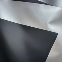 Tissu Oxford occultant en polyester enduit PU anti-UV, avec revêtement argenté, pour rideaux, idéal pour la découpe laser et les stores.