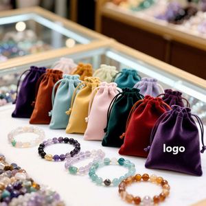 Pochette cadeau personnalisée avec logo, recyclable, sérigraphiée, petite, pour ranger les bagues et les colliers, sacs à cordon en velours pour bijoux - Product Image 2