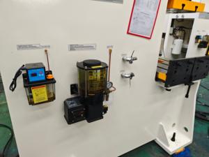 Pressa Pneumatica Progressiva <span class=keywords><strong>YPA</strong></span> con Servo Motore e Alimentatore per Punzonatura - Product Image 4