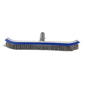 Cepillo <span class=keywords><strong>de</strong></span> Limpieza para Piscinas <span class=keywords><strong>de</strong></span> 18 Pulgadas con Mango <span class=keywords><strong>de</strong></span> Aluminio Pulido y Vinilo Resistente - Product Image 5