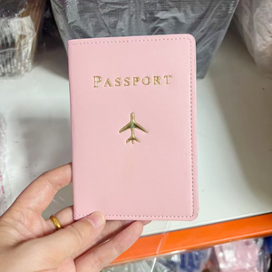 Funda para Pasaporte de Viaje de Negocios con Logotipo Personalizado, Funda de Cuero PU Impermeable y Moderna de 7 Pulgadas para Tarjetas de Identificación y Crédito - Product Image 6