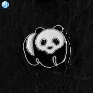 Breloques chinoises en métal strass, accessoires pour chaussures, forme de cœur, panda, bijoux décoratifs, 1 pièce - Product Image 6