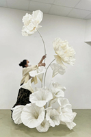 Décoration de mariage en fleurs de papier faites à la main, arrangement floral géant blanc de luxe pour la décoration de la salle de mariage, décoration de table de banquet