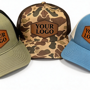 Casquette de golf 5 panneaux personnalisée en cuir camouflage avec logo OEM, imperméable, perforée, à visière plate et filet, style baseball - Product Image 4