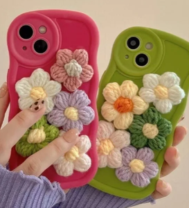 Coque de téléphone personnalisable Granny Lovely Crochet Square 1 Orange neutre pour iPhone - Product Image 3