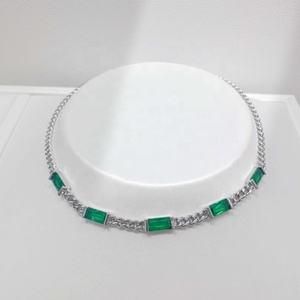 Precio de fábrica: Pulseras de plata 925 con eslabones cubanos para mujer, brazaletes de lujo al por mayor con circonita verde y esmeralda gruesa. - Product Image 1