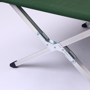 Letto da campeggio pieghevole in acciaio portatile moderno personalizzato di alta qualità - Product Image 2