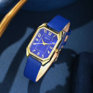 2024 New Casual and Fashionable Leather <strong>Women's</strong> Business square Quartz <strong>Watch</strong> Korean Version Rhinestone Jewelry <strong>Set</strong> - Product Image 5