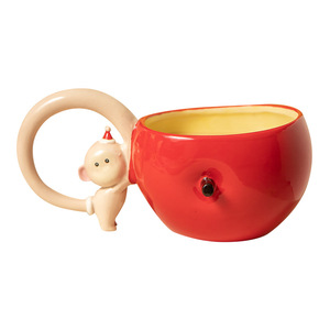 Tasse en céramique Apple Monkey rouge avec poignée, design de dessin animé, pour usage domestique, tasse cadeau - Product Image 2