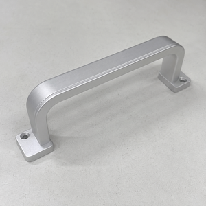 ผู้ผลิตโปรไฟล์อะลูมิเนียมอัดขึ้นรูปสีดำแบบอะโนไดซ์ตามแบบ OEM สำหรับโครงอุตสาหกรรมและโครงป้องกันเครื่องจักร - Product Image 3