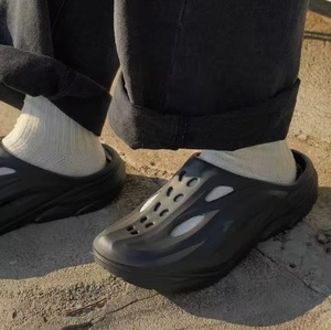 HOKAS Thick-soled Outdoor Anti-slip Anti-slip Footprint-Resistant Men's and Women's Pack-<b>Backed</b> Sports Sandals with Hole Designs - Product Image 5