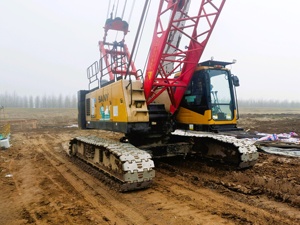 Grue sur chenilles d'occasion à bas prix, 55 tonnes, SCC550A, grande grue hydraulique robuste - Product Image 3
