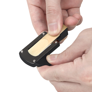 Accesorios de saxofón de nuevo estilo al por mayor alta calidad acero al carbono <span class=keywords><strong>alto</strong></span> soprano saxofón tenor recortadora de cañas - Product Image 1