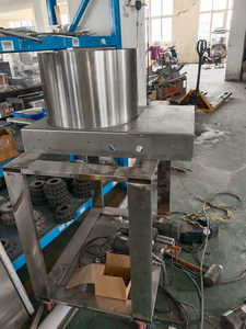 Máquina automática para cubrir pizzas: hilo dental para <span class=keywords><strong>carne</strong></span>/queso/sal/aspersor <span class=keywords><strong>de</strong></span> especias con control PLC para panadería - Product Image 3