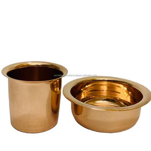 Vasos de Metal de Nuevo Diseño, Acero Inoxidable Chapado en Oro, Perfectos para Decoración del Hogar de Alta Calidad y Accesorios de Bar, Venta al por Mayor desde India - Product Image 1